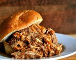 Pulled pork sandwich